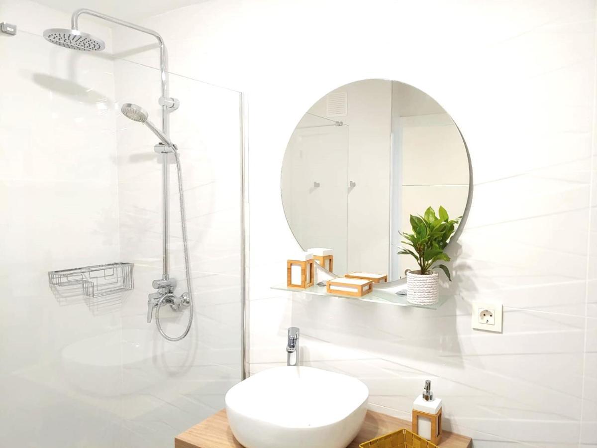 Apartment Aqui Todo Empieza - Pool View - Free Wifi - Smart Tv-Residence Senator Costa Teguise Ngoại thất bức ảnh